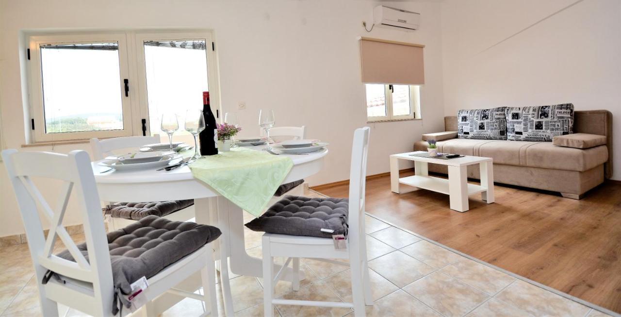 Villa Allegro Sukošan Exteriör bild