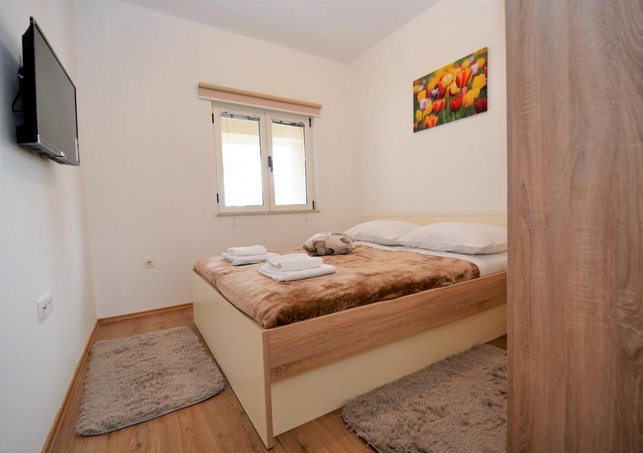 Villa Allegro Sukošan Exteriör bild