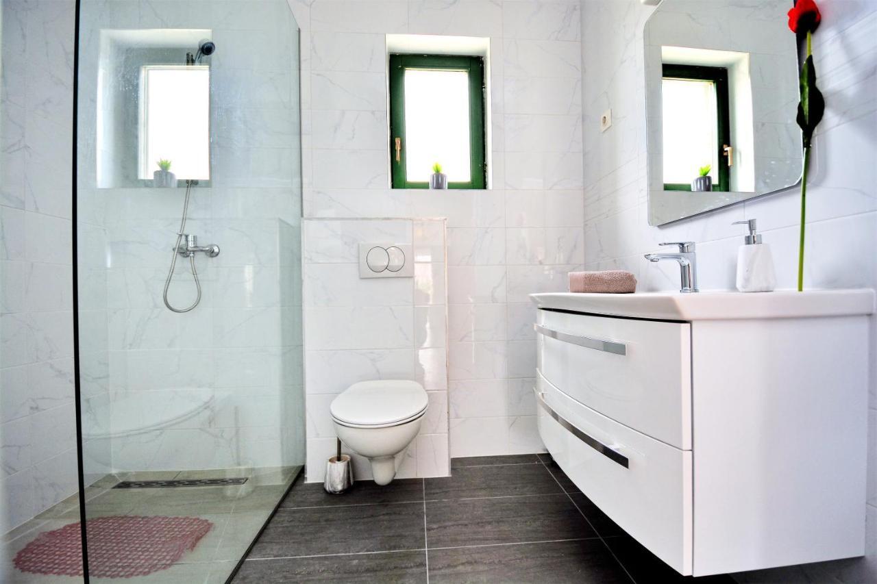 Villa Allegro Sukošan Exteriör bild