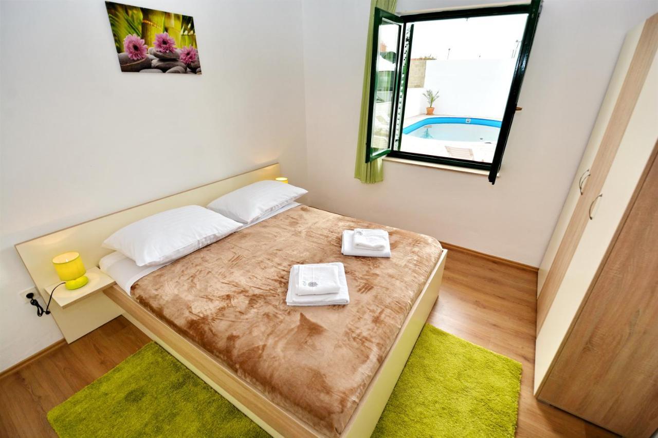 Villa Allegro Sukošan Exteriör bild