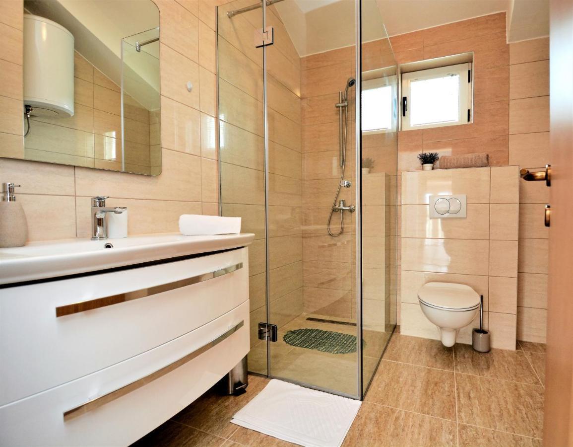 Villa Allegro Sukošan Exteriör bild