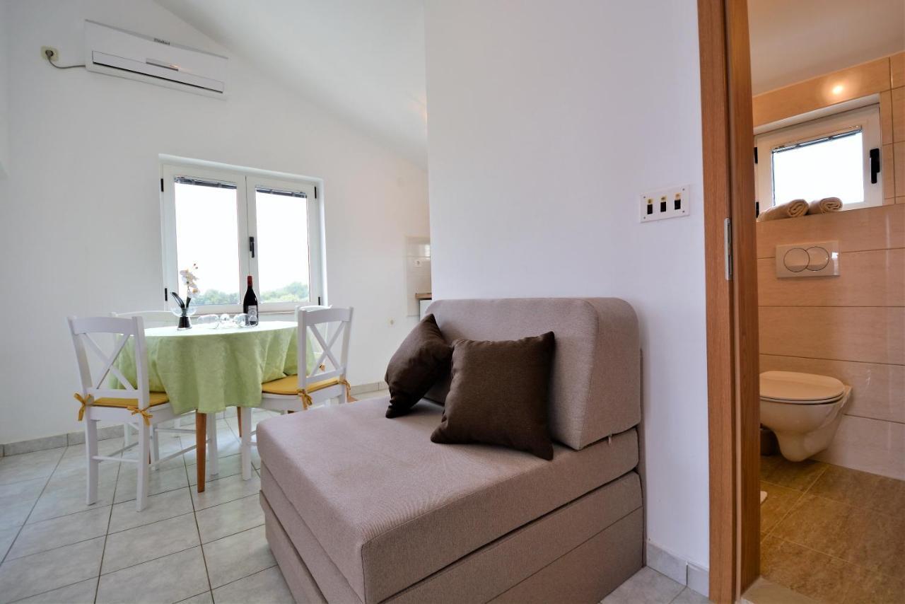 Villa Allegro Sukošan Exteriör bild