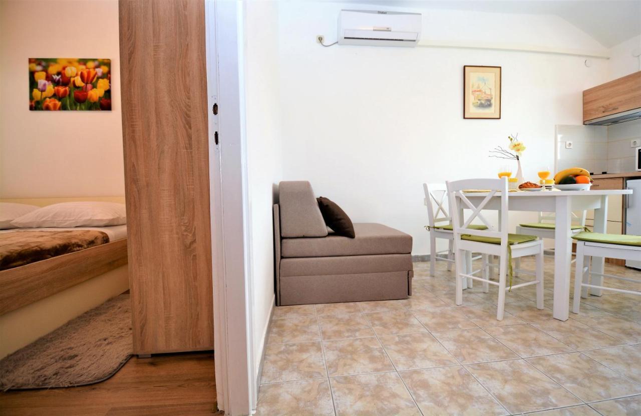 Villa Allegro Sukošan Exteriör bild